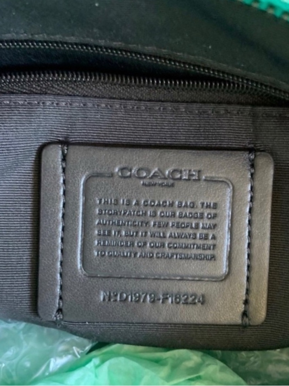 RARE Coach Metallic Sea Green City Tote with Wristlet Set “HARD TO FIND COLOR” - Picture 13 of 13